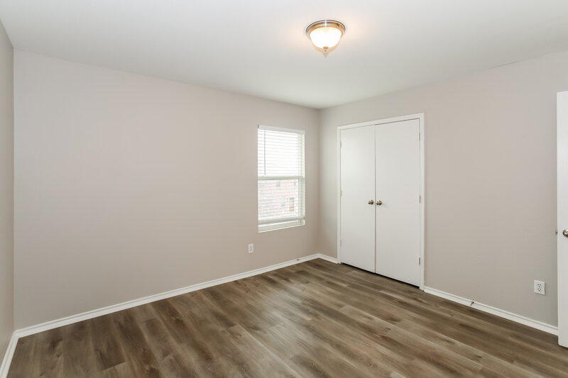 2,195/Mo, 1936 Shasta View Dr Justin, TX 76247 Bedroom View 2