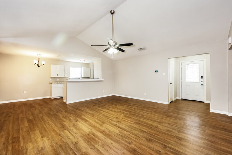 1,595/Mo, 1108 N Knowles Dr Saginaw, TX 76179 Living Room View 2