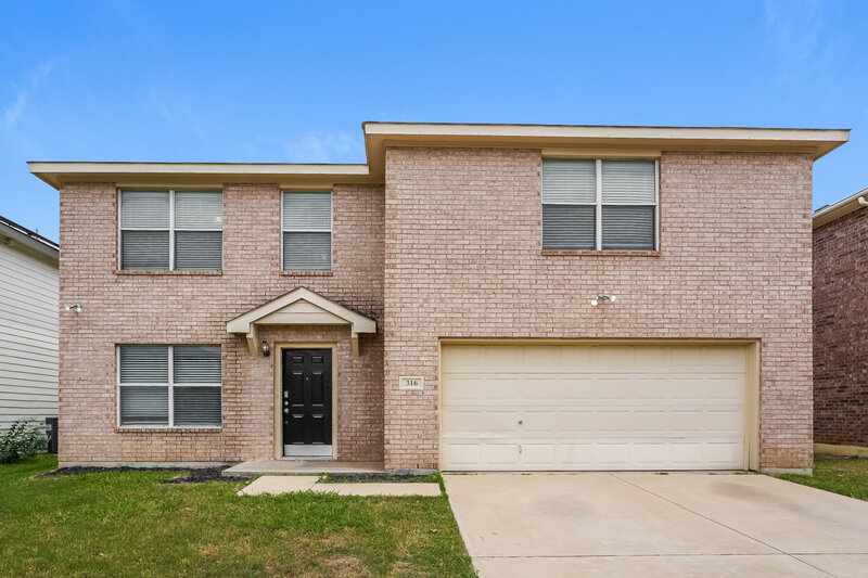 2,150/Mo, 316 Dakota Ridge Dr Fort Worth, TX 76134 External View