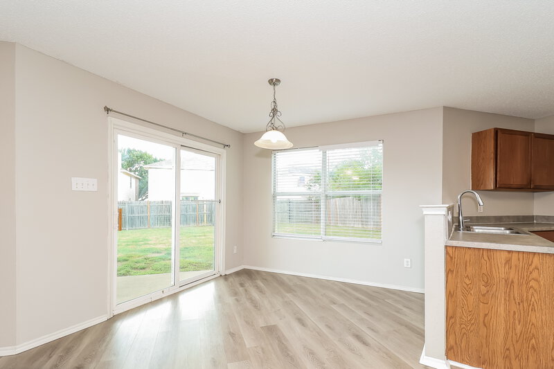 2,150/Mo, 316 Dakota Ridge Dr Fort Worth, TX 76134 Dining Room View