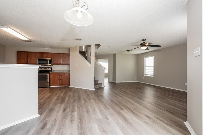 2,150/Mo, 316 Dakota Ridge Dr Fort Worth, TX 76134 Living Room View 2