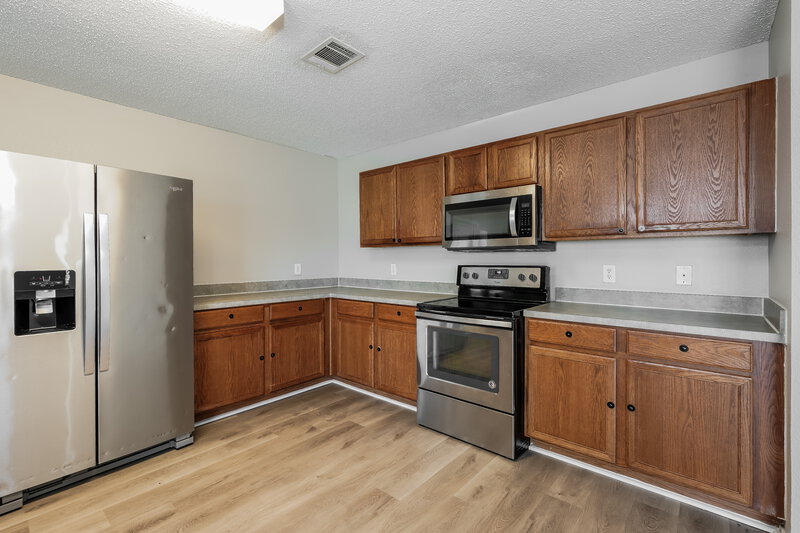 2,150/Mo, 316 Dakota Ridge Dr Fort Worth, TX 76134 Kitchen View
