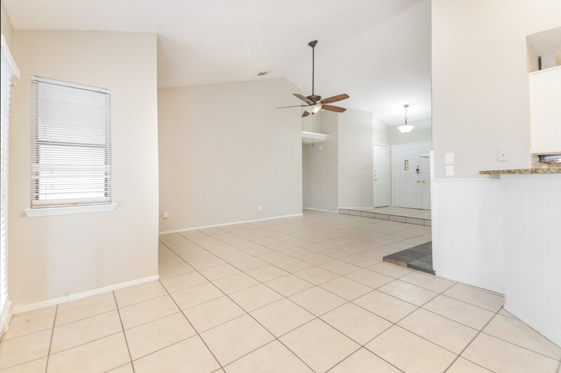 2,040/Mo, 2605 Mountainview Dr Corinth, TX 76210 Dining Room View