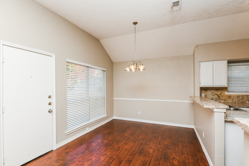 1,975/Mo, 600 Lionel Way Fort Worth, TX 76108 Dining Room View