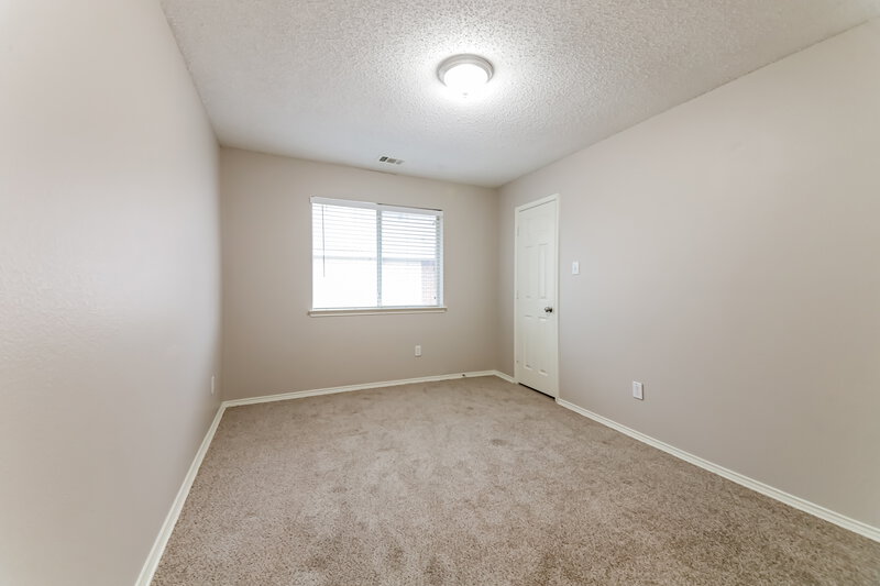 3,440/Mo, 2214 Elm Falls Pl Mesquite, TX 75181 Bedroom View 2