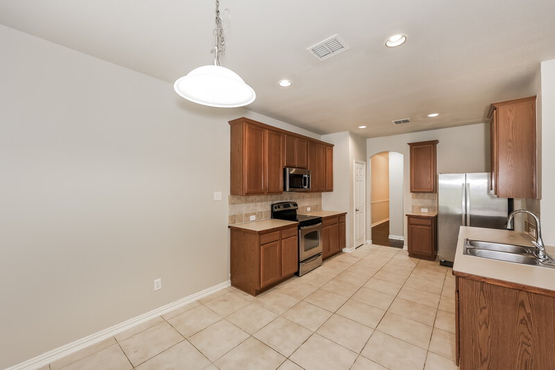 2,845/Mo, 1212 Fleetwood Cove Dr Grand Prairie, TX 75052 Floorplan View 3