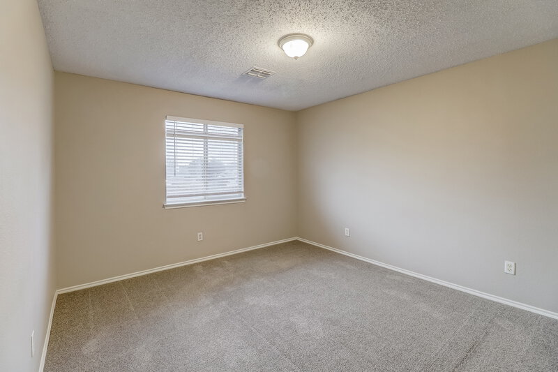 2,730/Mo, 2538 Saint Luke Ln Dallas, TX 75237 Bedroom View 3