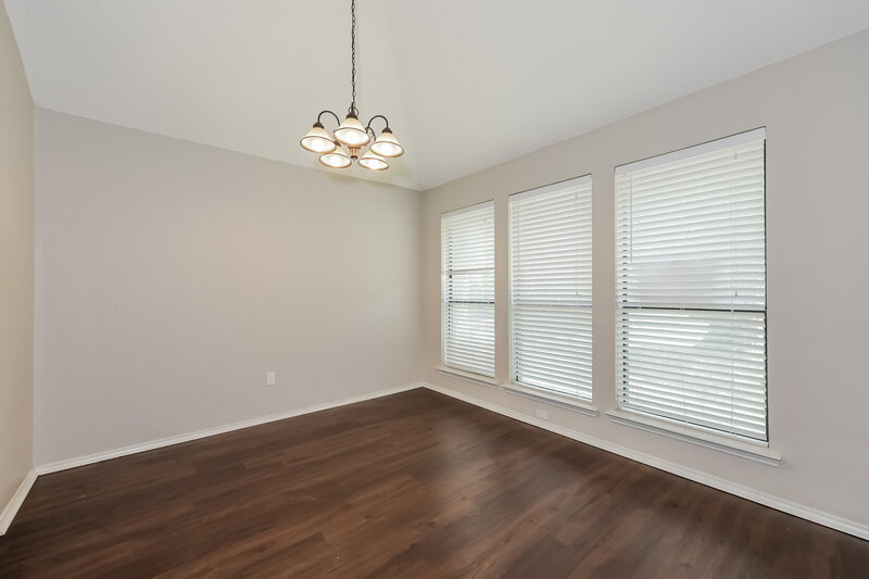 2,080/Mo, 6428 Peggy Dr Fort Worth, TX 76133 Dining Room View