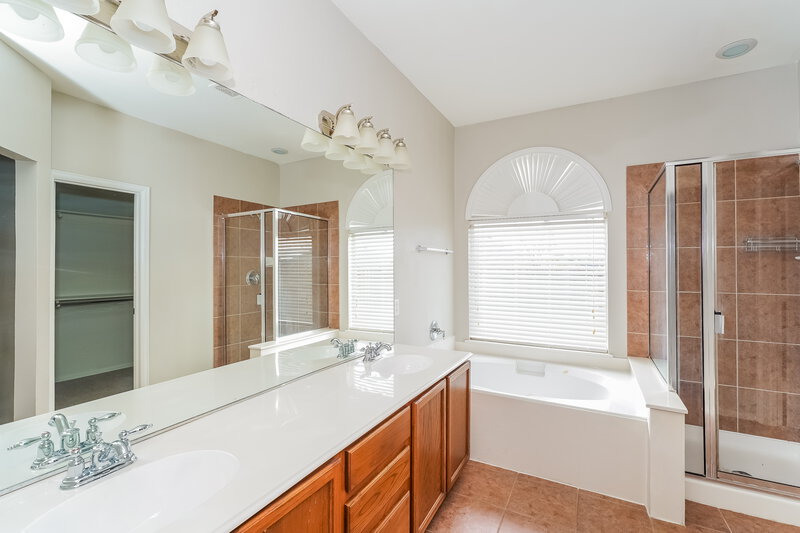 2,505/Mo, 3109 Gettysburg Ln Fort Worth, TX 76123 Main Bathroom View