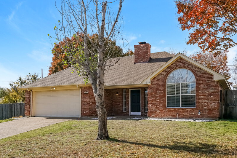 2,030/Mo, 216 Edson Ave Crowley, TX 76036 Front View