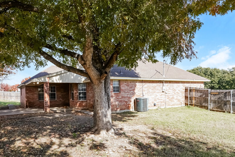 2,030/Mo, 216 Edson Ave Crowley, TX 76036 Rear View