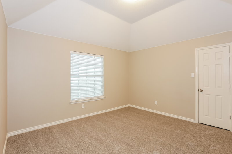 3,345/Mo, 102 Hartley Ln Red Oak, TX 75154 Bedroom View 3