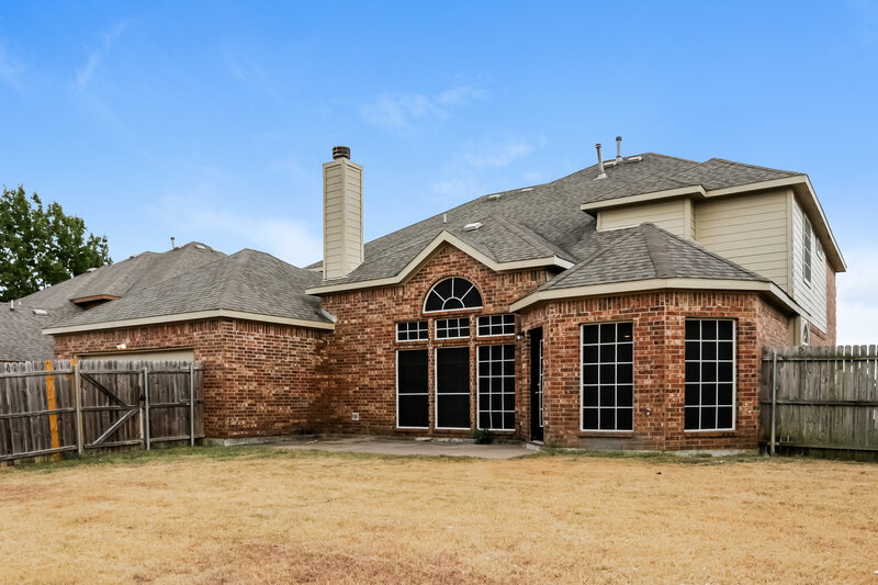 3,345/Mo, 102 Hartley Ln Red Oak, TX 75154 Rear View