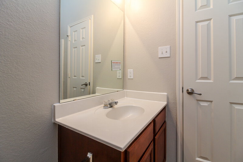 1,770/Mo, 4844 Star Ridge Dr Fort Worth, TX 76133 Powder Room View