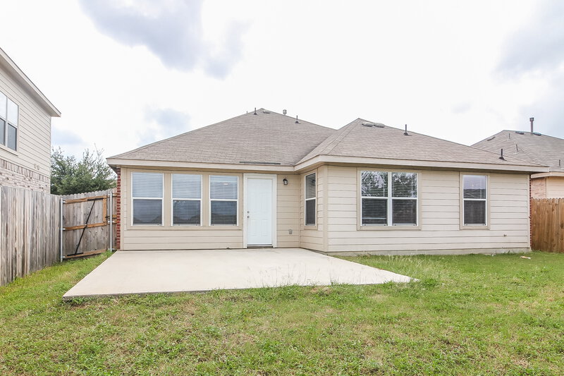 1,770/Mo, 4844 Star Ridge Dr Fort Worth, TX 76133 Rear View