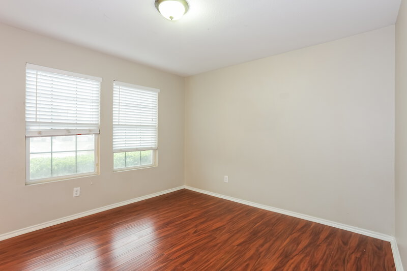 2,190/Mo, 1054 Graystone Dr Lancaster, TX 75134 Bedroom View 3