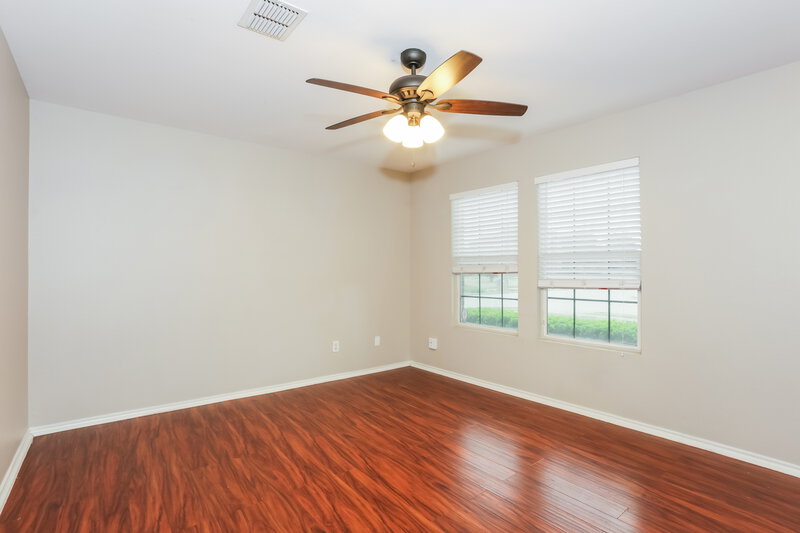 2,190/Mo, 1054 Graystone Dr Lancaster, TX 75134 Bedroom View 4