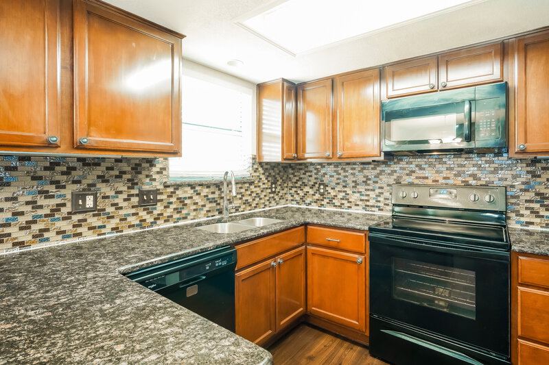 1,705/Mo, 1224 Nicole Way Burleson, TX 76028 Kitchen View
