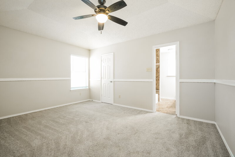 1,705/Mo, 1224 Nicole Way Burleson, TX 76028 Main Bedroom View