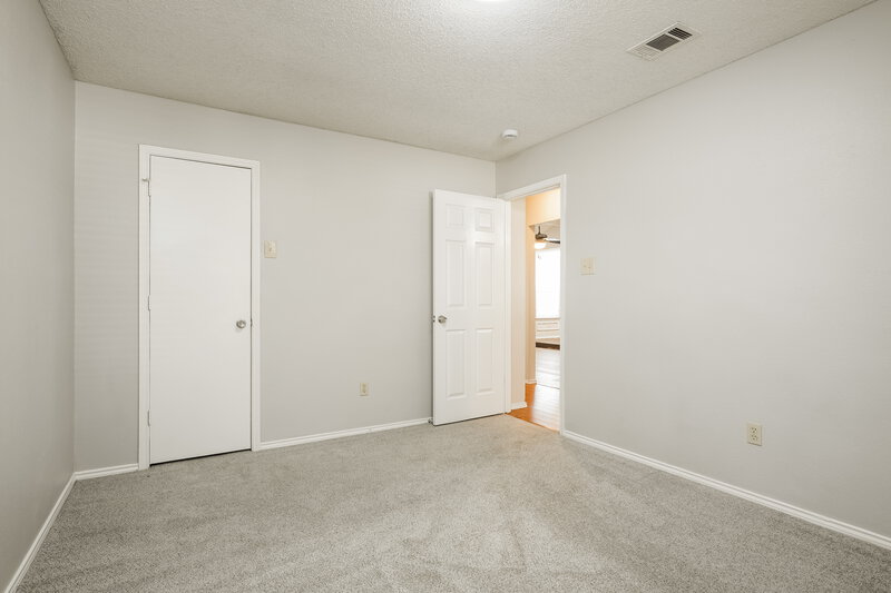 1,705/Mo, 1224 Nicole Way Burleson, TX 76028 Bedroom View