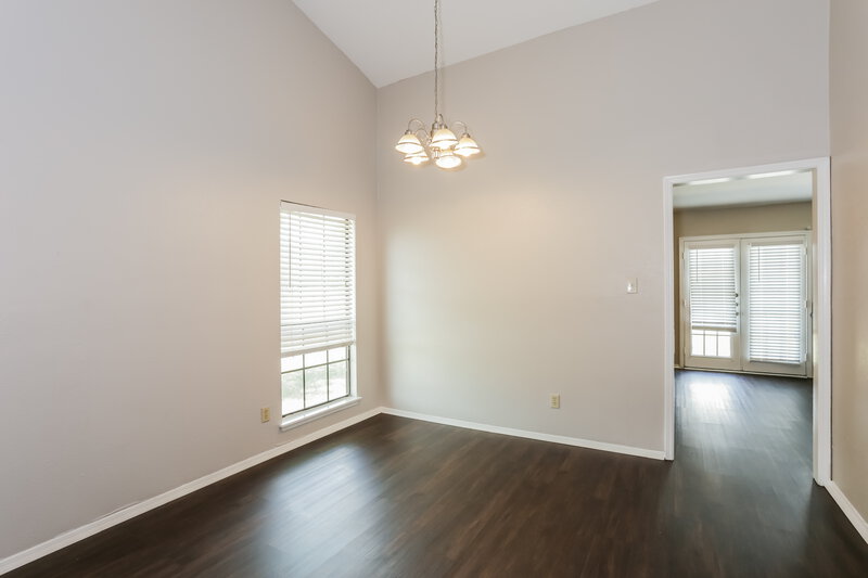 2,055/Mo, 1385 Southridge Dr Lancaster, TX 75146 Dining Room View