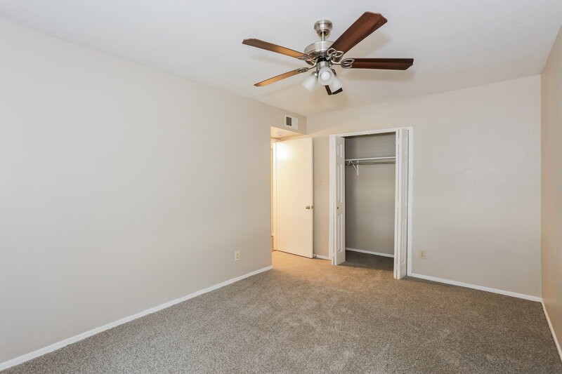 2,055/Mo, 1385 Southridge Dr Lancaster, TX 75146 Bedroom View 2