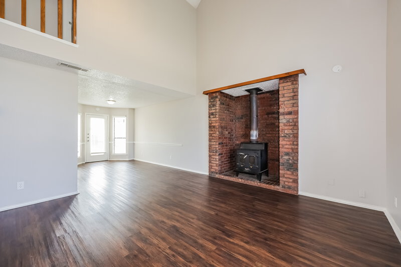 2,265/Mo, 1824 Island View Dr Mesquite, TX 75149 Living Room View