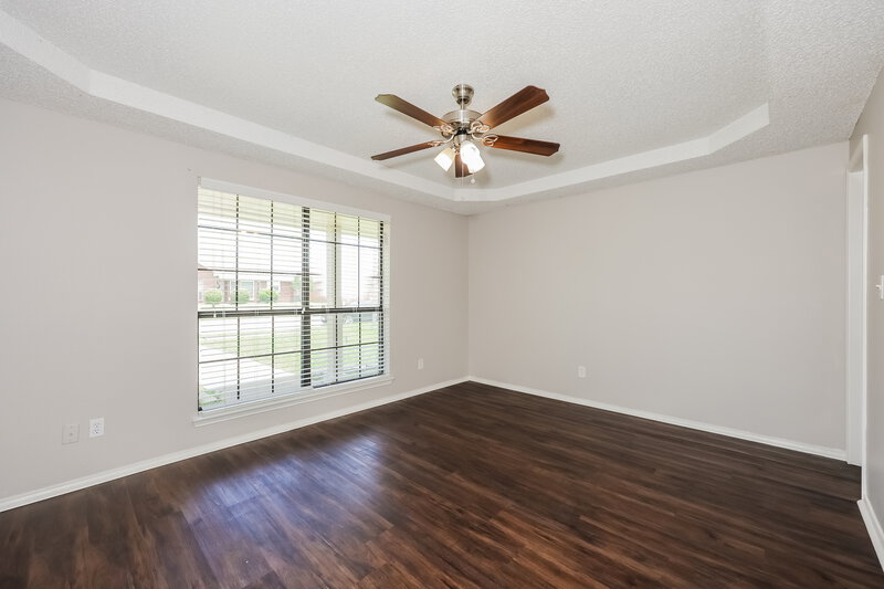 2,265/Mo, 1824 Island View Dr Mesquite, TX 75149 Main Bedroom View