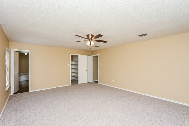 2,445/Mo, 5216 Dillon Cir Haltom City, TX 76137 Main Bedroom View