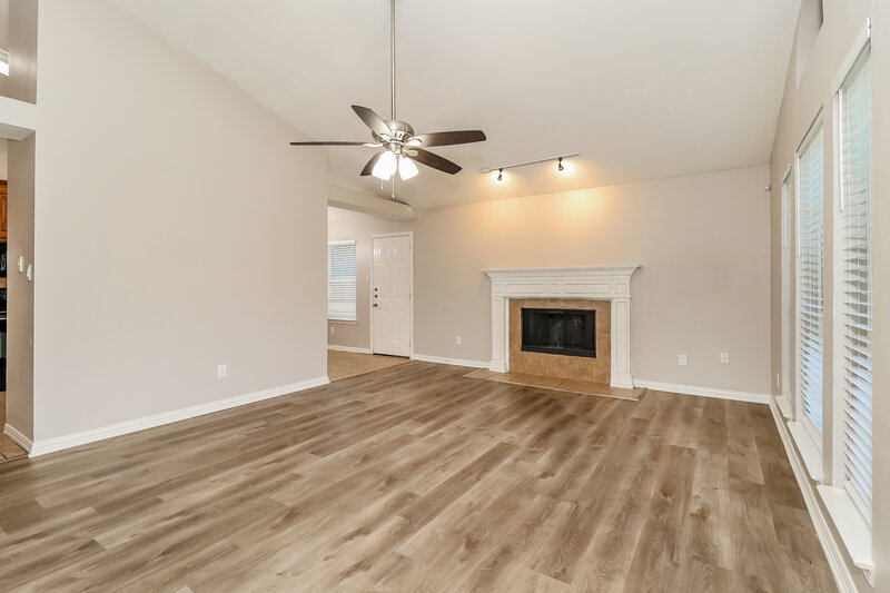 1,945/Mo, 7917 Val Verde Dr Fort Worth, TX 76123 Living Room View 2