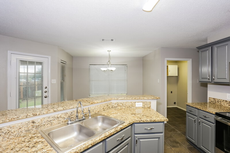 1,870/Mo, 704 Stonebrooke Dr Burleson, TX 76028 Kitchen View 3