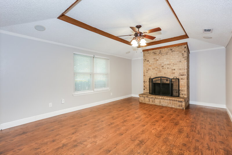 1,995/Mo, 7212 Elderberry Ln Dallas, TX 75249 Living Room View