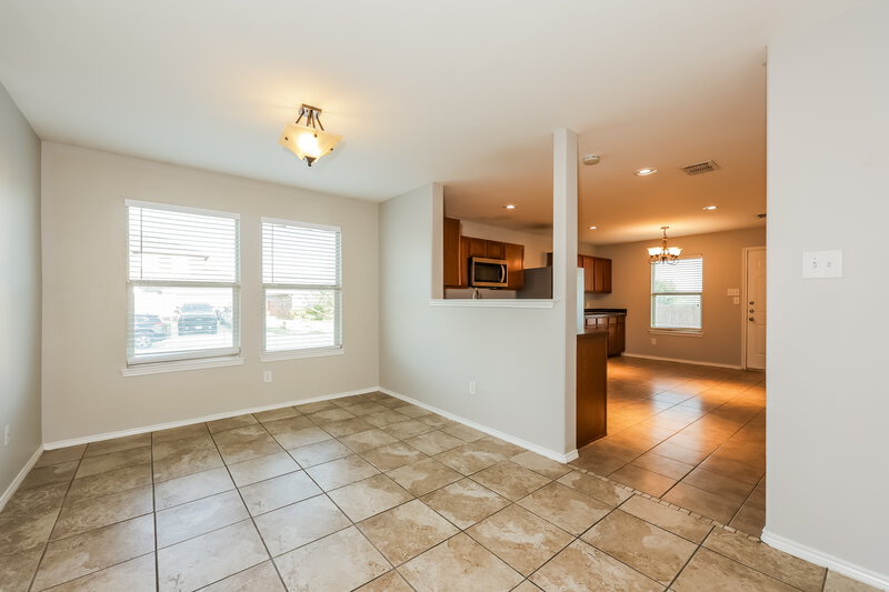 2,275/Mo, 2501 Mill Springs Pass Fort Worth, TX 76123 Dining Room View