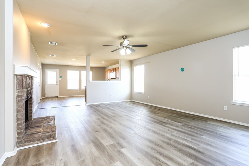 2,810/Mo, 529 Indian Paintbrush Drive Fate, TX 75087 Living Room View