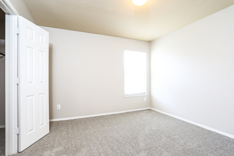 2,810/Mo, 529 Indian Paintbrush Drive Fate, TX 75087 Bedroom View 2