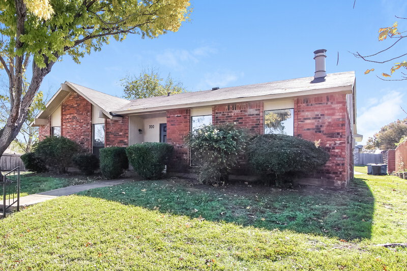 1,805/Mo, 700 Priscilla Ln Desoto, TX 75115 Front View