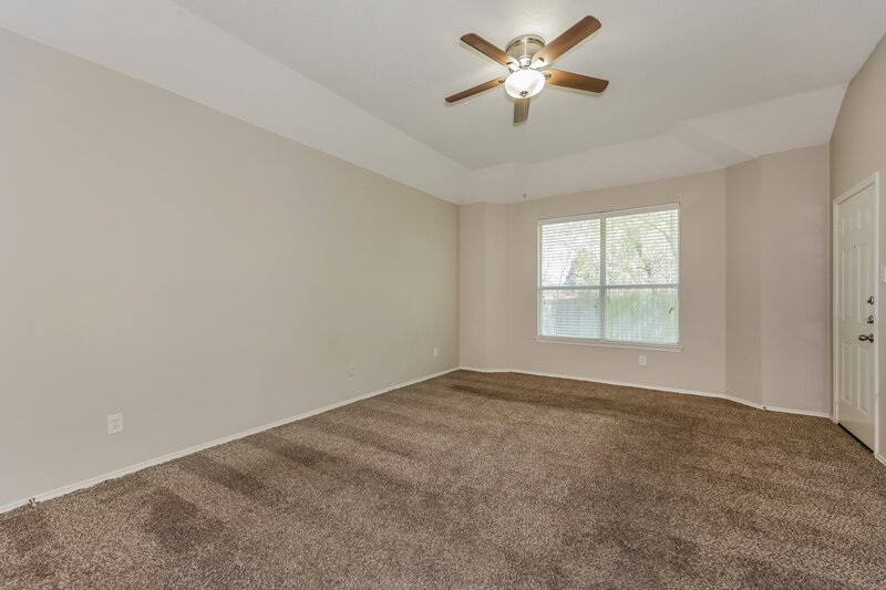 0/Mo, 1224 Parkwood Trl Mesquite, TX 75149 Main Bedroom View