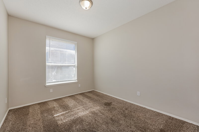 0/Mo, 1224 Parkwood Trl Mesquite, TX 75149 Bedroom View 2