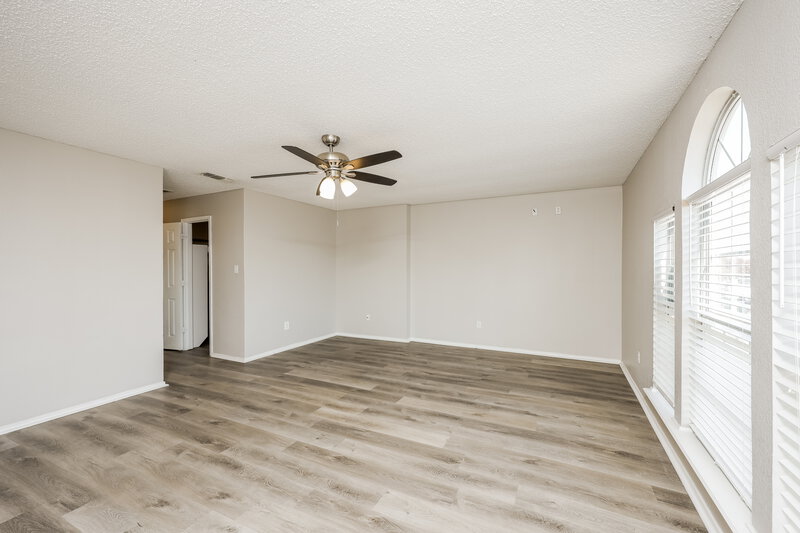 1,825/Mo, 10636 Towerwood Dr Fort Worth, TX 76140 Main Bedroom View 2