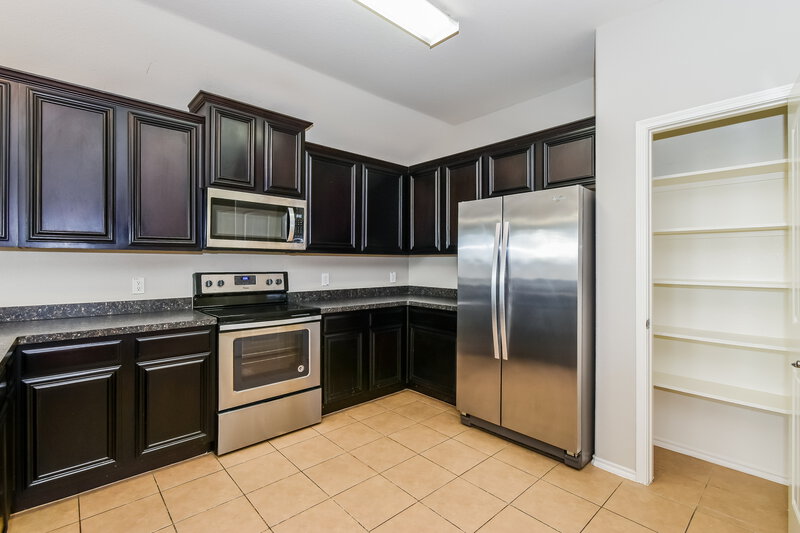 1,830/Mo, 146 Briar Grove Dr Princeton, TX 75407 Kitchen View