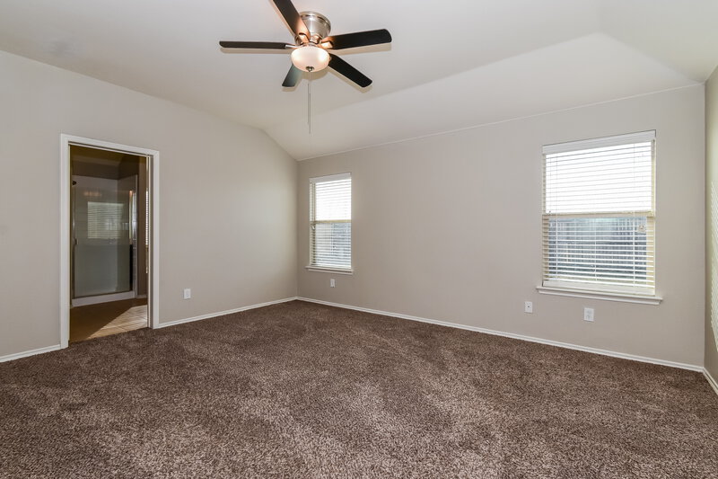 1,830/Mo, 146 Briar Grove Dr Princeton, TX 75407 Main Bedroom View 2