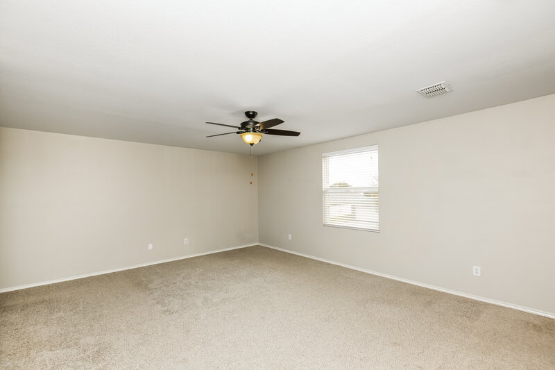 2,750/Mo, 1332 Lauren Dr Burleson, TX 76028 Main Bedroom View 2