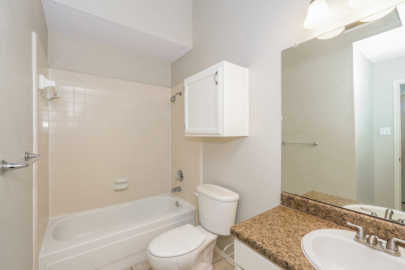 1,945/Mo, 8413 O'Hara Ln Fort Worth, TX 76123 Bathroom View
