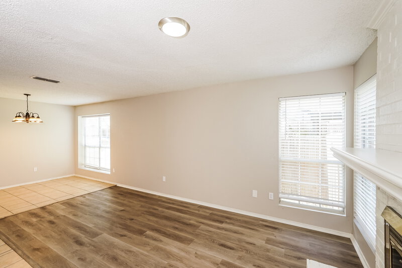 2,870/Mo, 3228 Kathy Ln Fort Worth, TX 76123 Family Room View