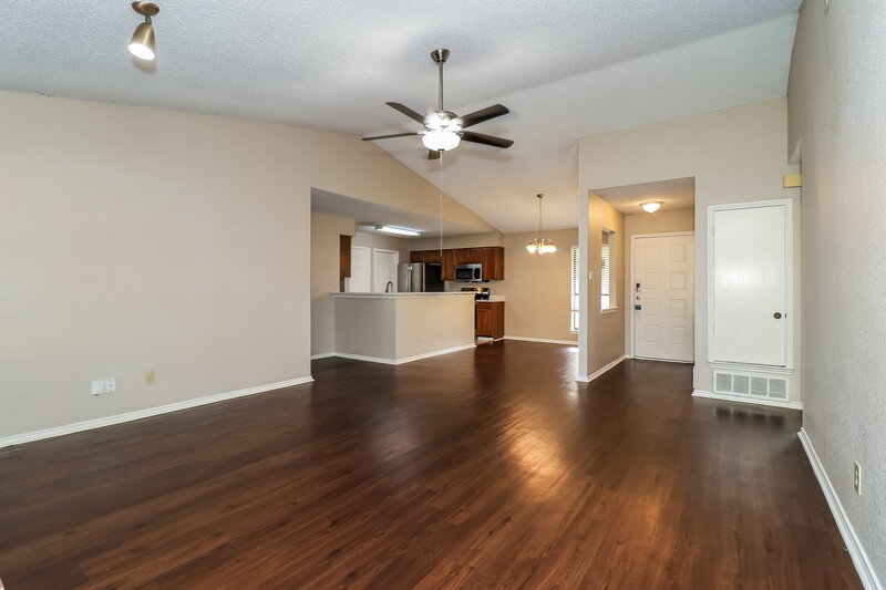 1,985/Mo, 1812 Hunting Green Dr Fort Worth, TX 76134 Living Room View 2