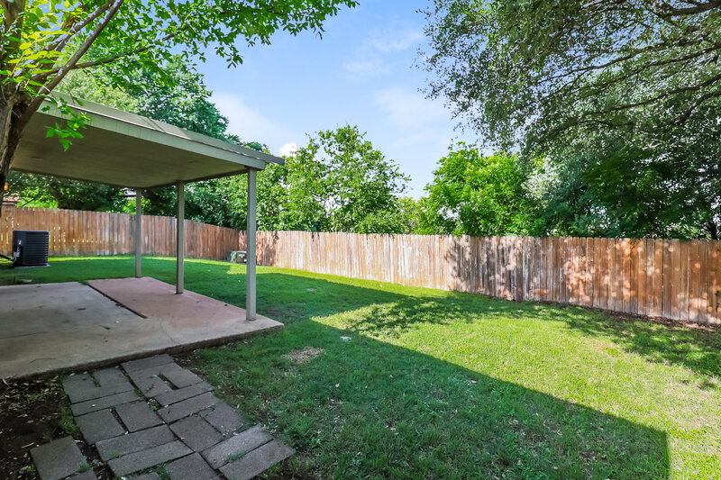 1,985/Mo, 1812 Hunting Green Dr Fort Worth, TX 76134 Rear View 2