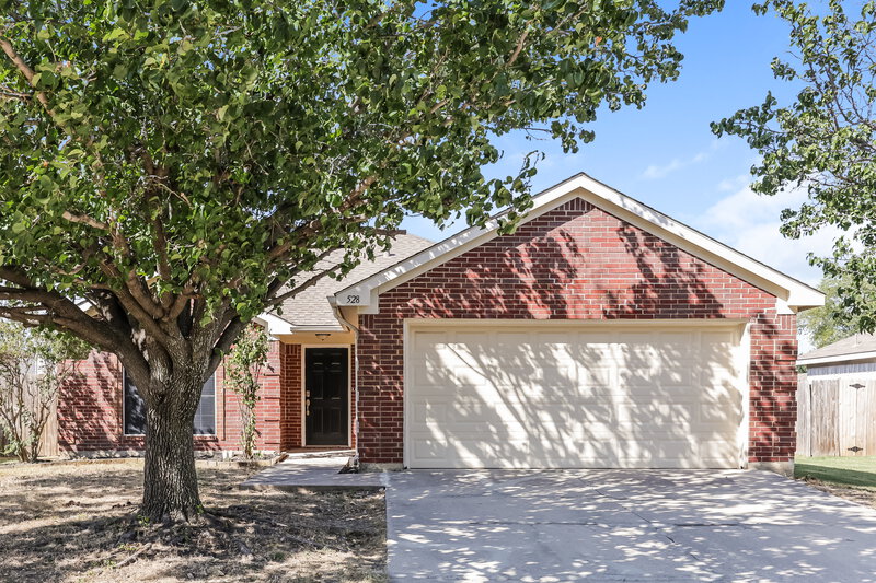 2,075/Mo, 528 Cambridge Dr Saginaw, TX 76179 External View