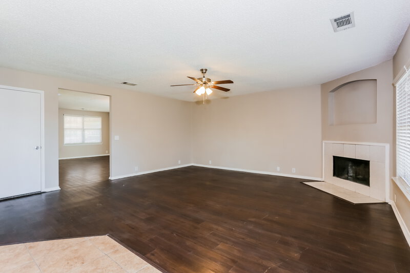 2,210/Mo, 1511 Columbia Dr Glenn Heights, TX 75154 Misc View