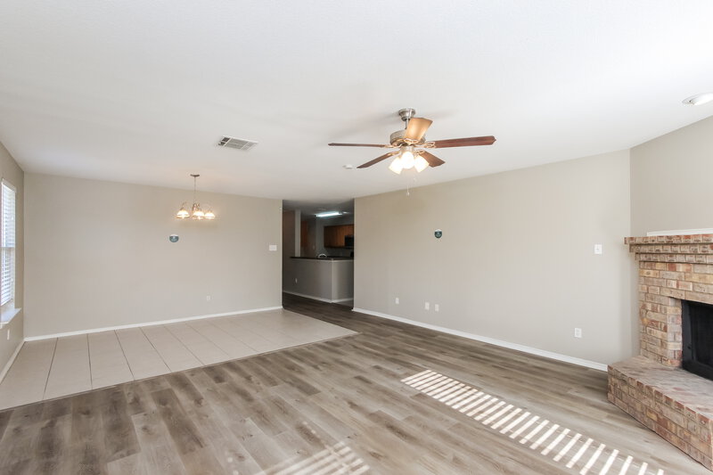 2,405/Mo, 714 Nichols Dr Lancaster, TX 75146 Misc View 2