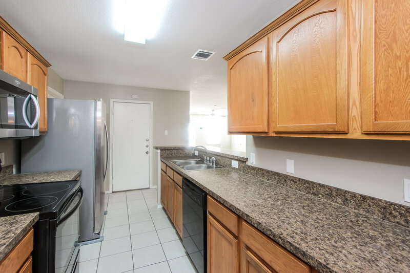 2,395/Mo, 714 Nichols Dr Lancaster, TX 75146 Misc View 6